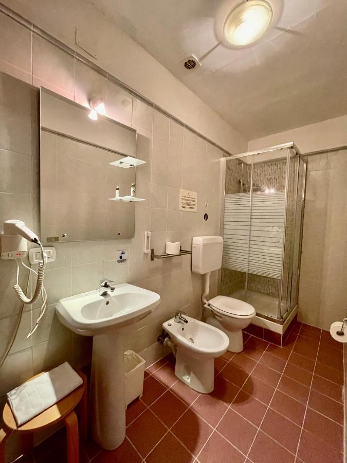 B&B Galileo Galilei Caserta Eksteriør bilde