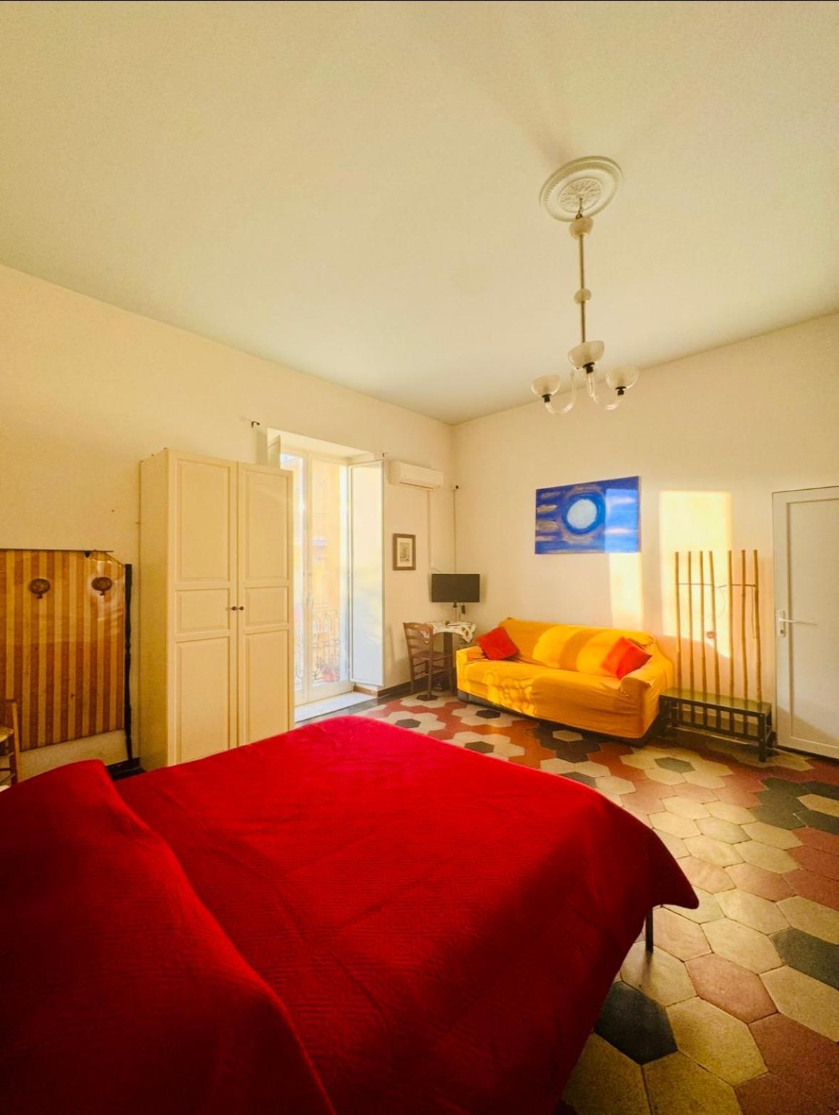 B&B Galileo Galilei Caserta Eksteriør bilde